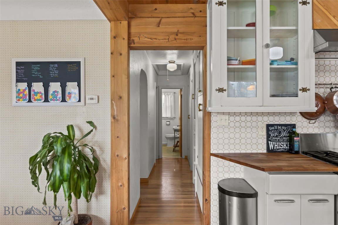 529 S 9th Street