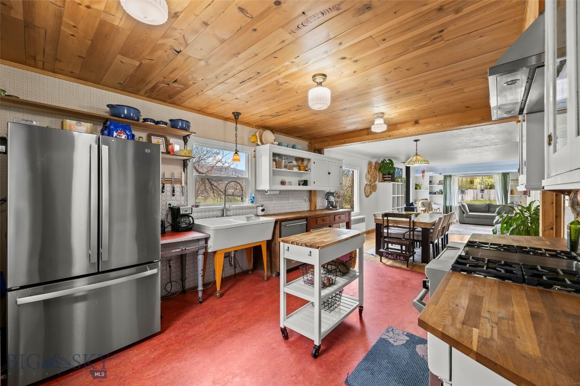 529 S 9th Street