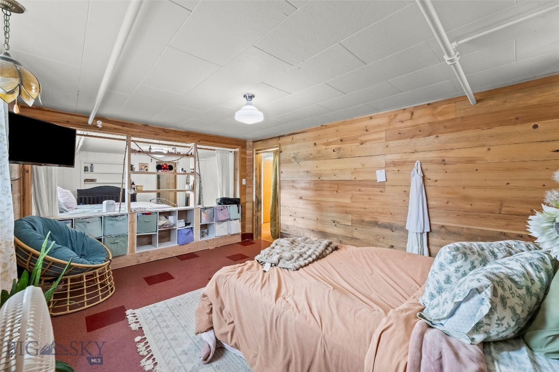 529 S 9th Street