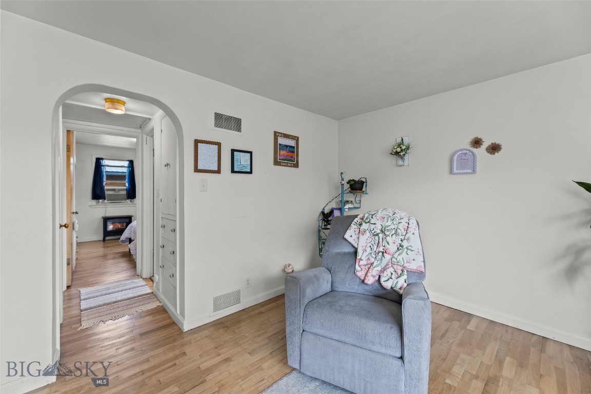 529 S 9th Street