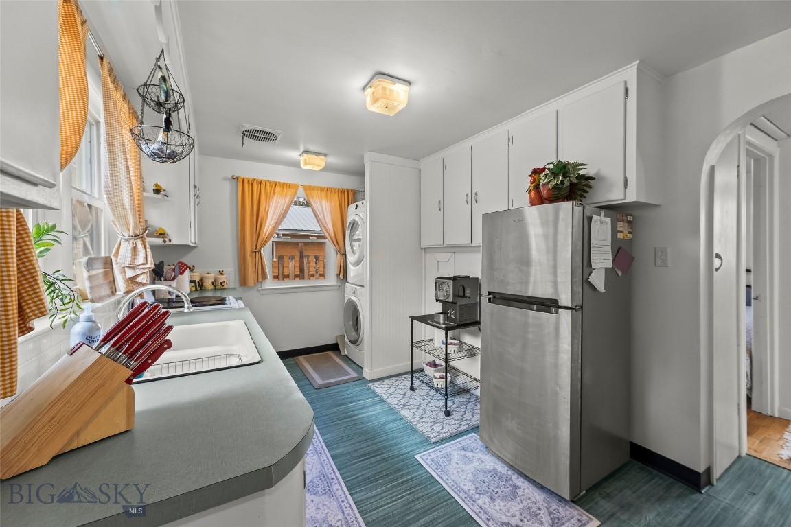 529 S 9th Street