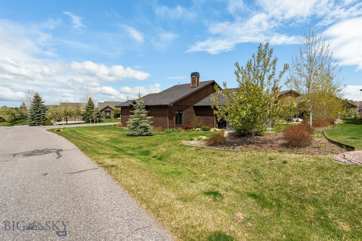 203 Wickwire Way