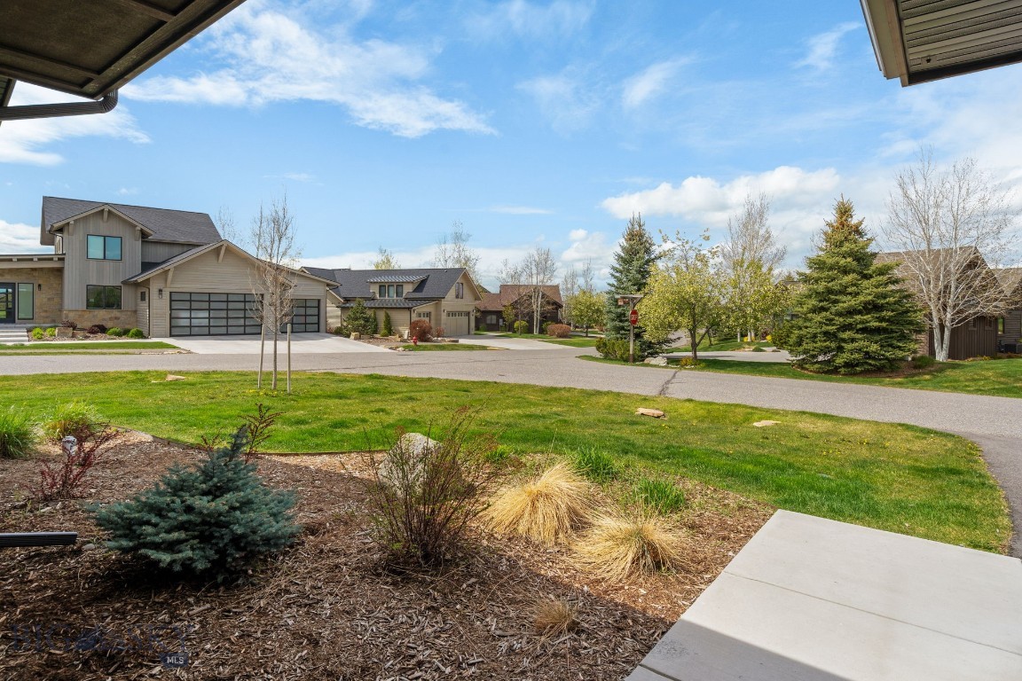 203 Wickwire Way