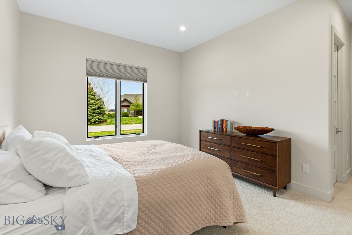203 Wickwire Way