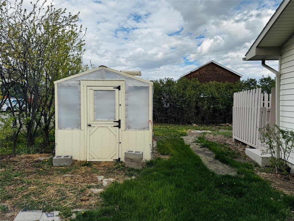 118 Elm Lane