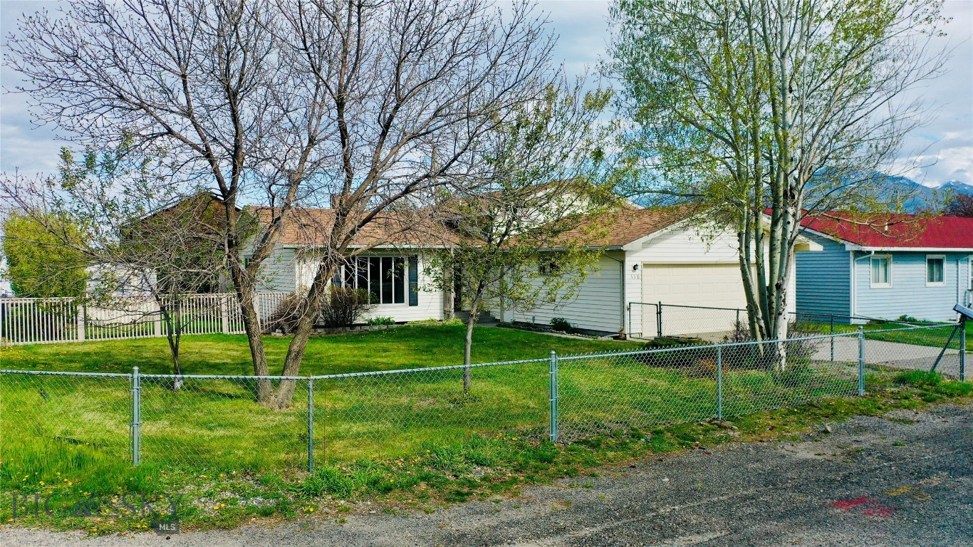 118 Elm Lane