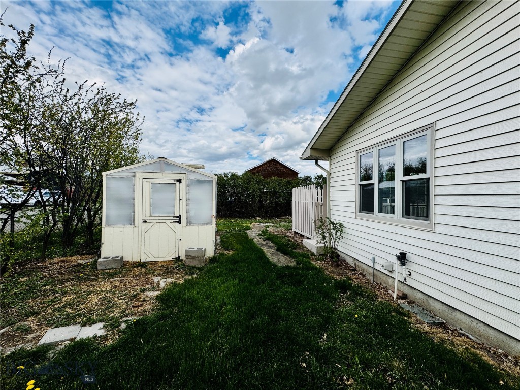 118 Elm Lane