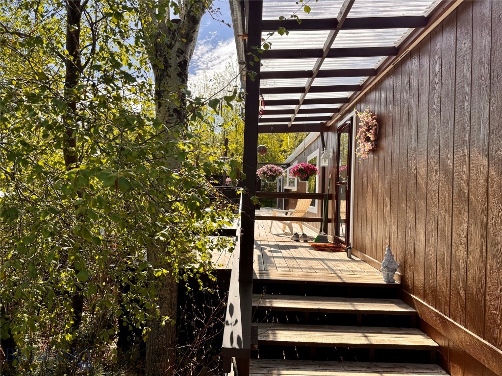16 Orion Way