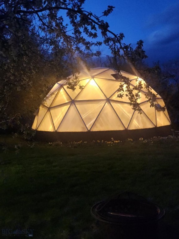 16 Orion Way