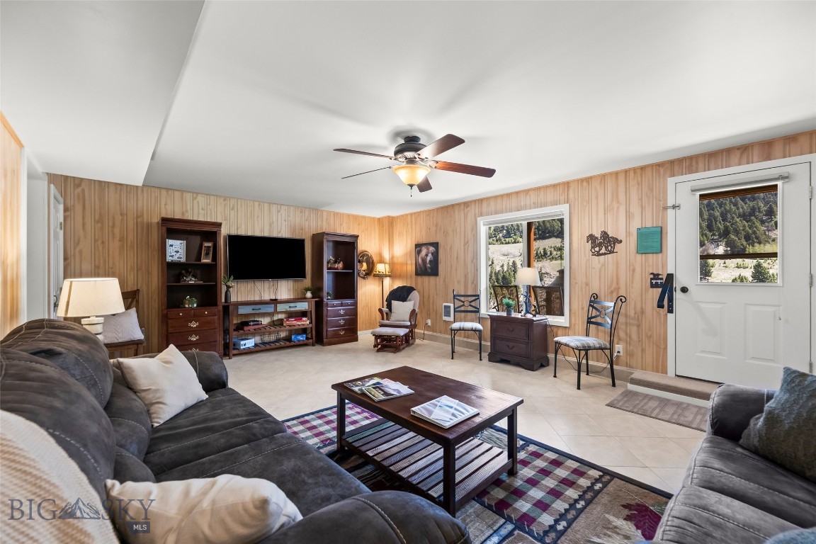 23 Hanlon Hill Drive