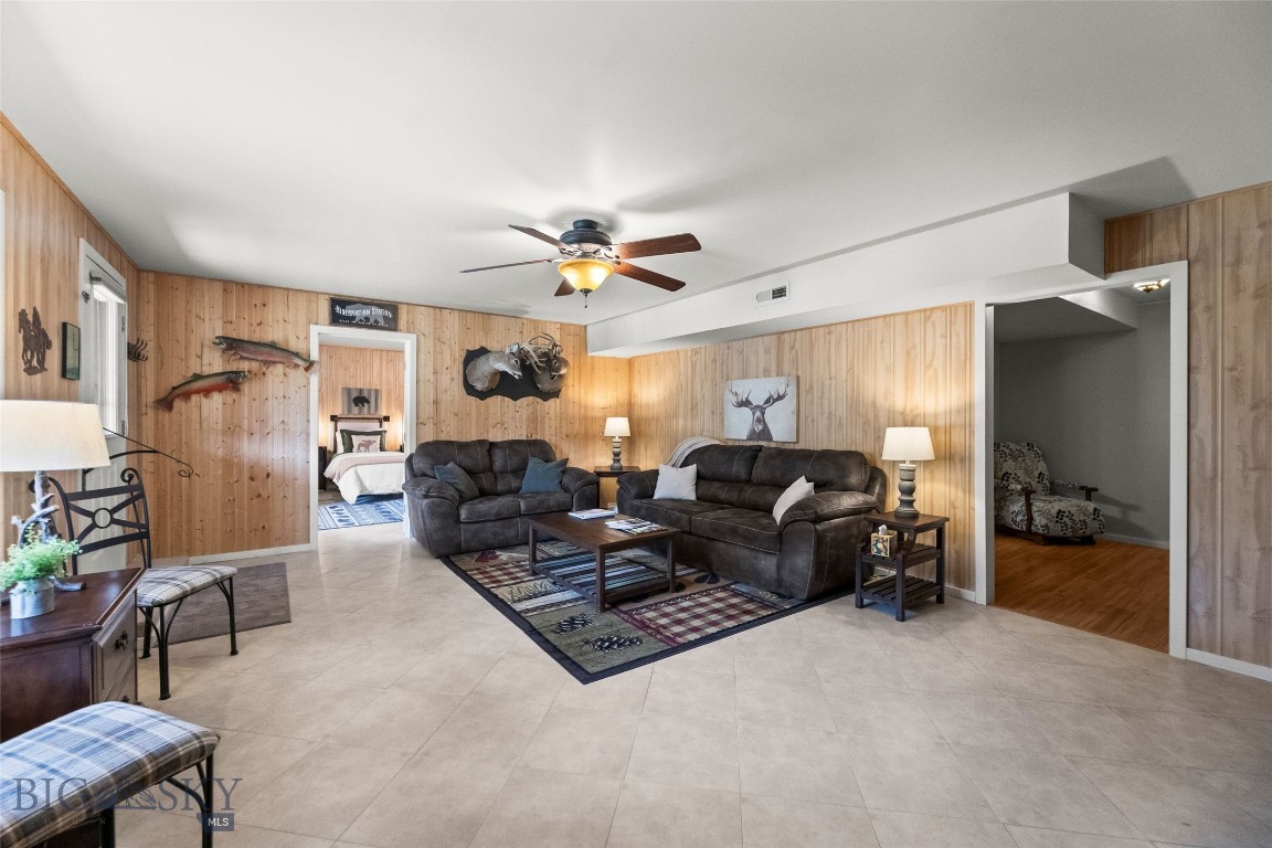 23 Hanlon Hill Drive