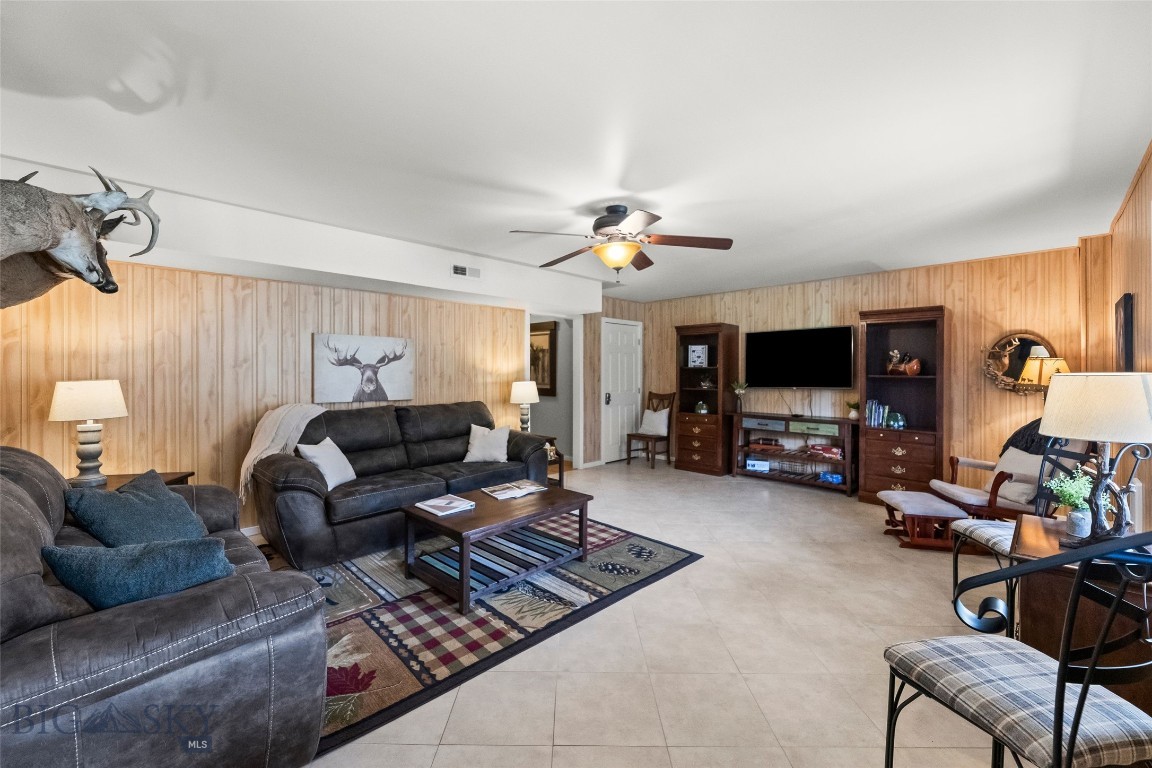 23 Hanlon Hill Drive