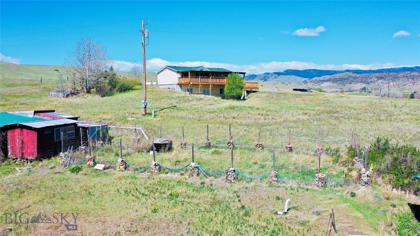 107 Prairie Dog Road