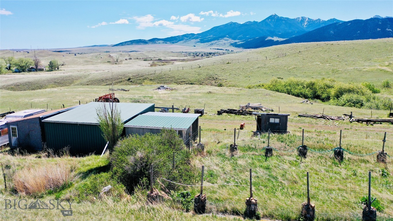 107 Prairie Dog Road