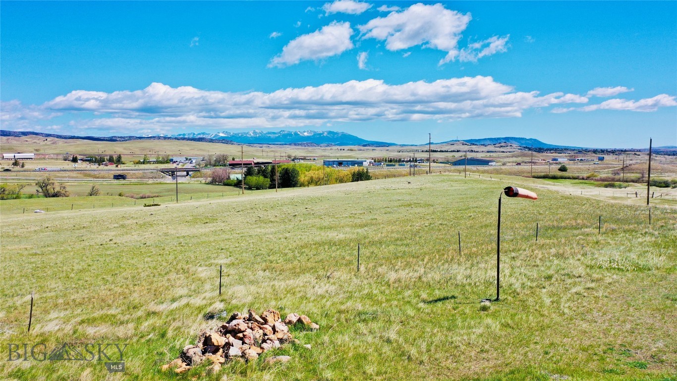 107 Prairie Dog Road