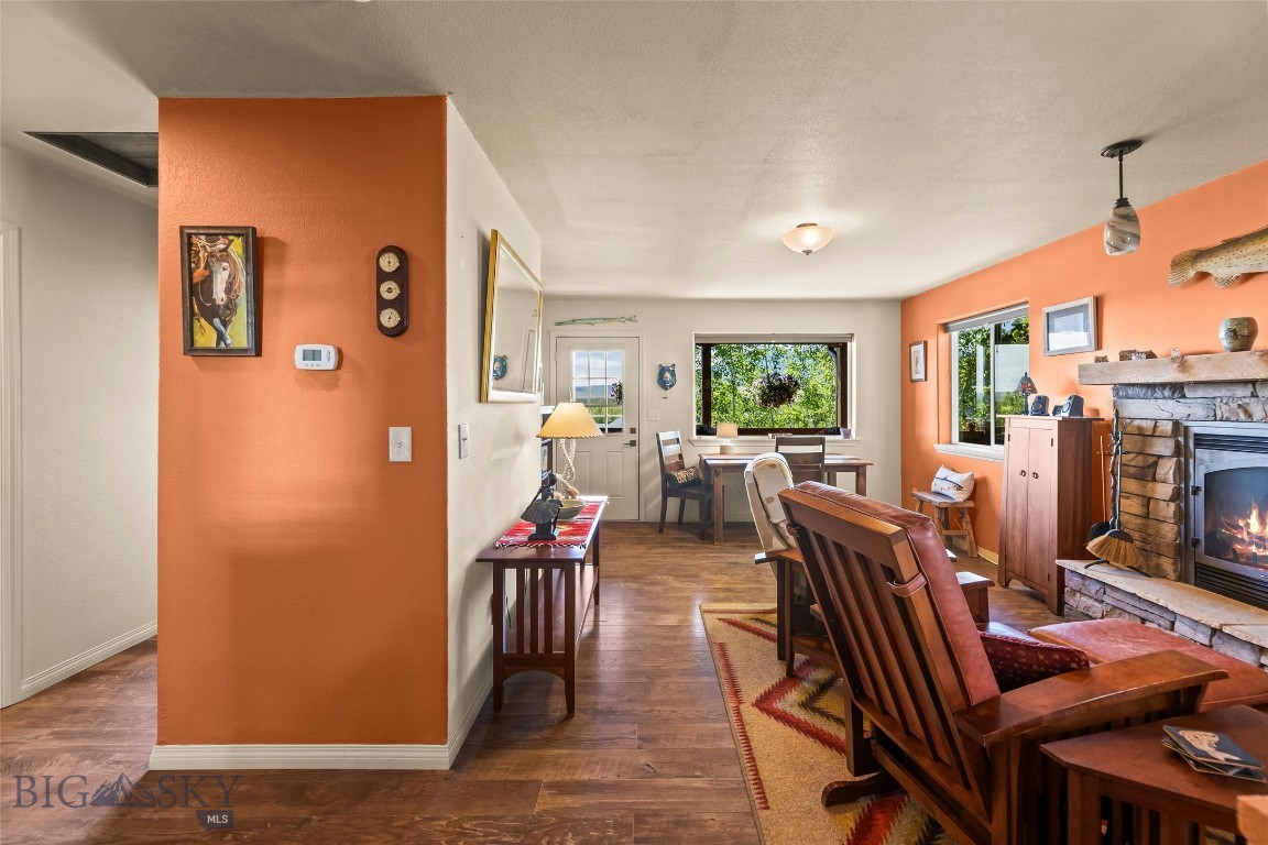 1301 Absaroka Court