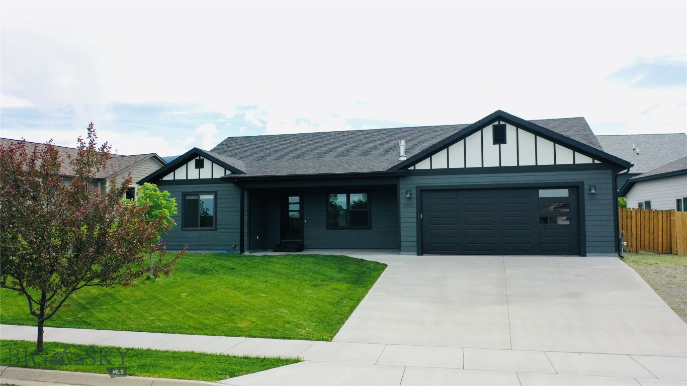 1007 Meriwether Drive E
