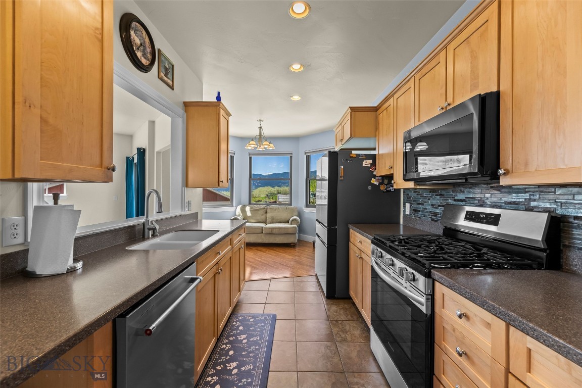1117 Ridgeview Trail