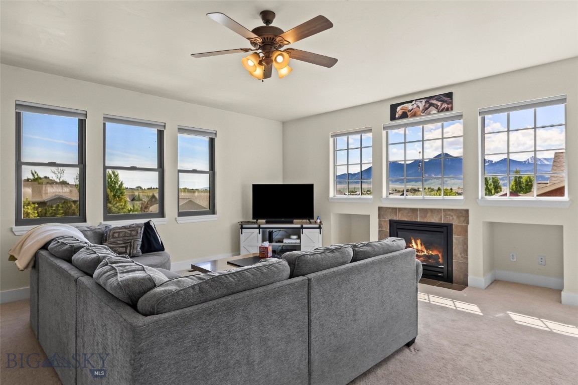 1117 Ridgeview Trail