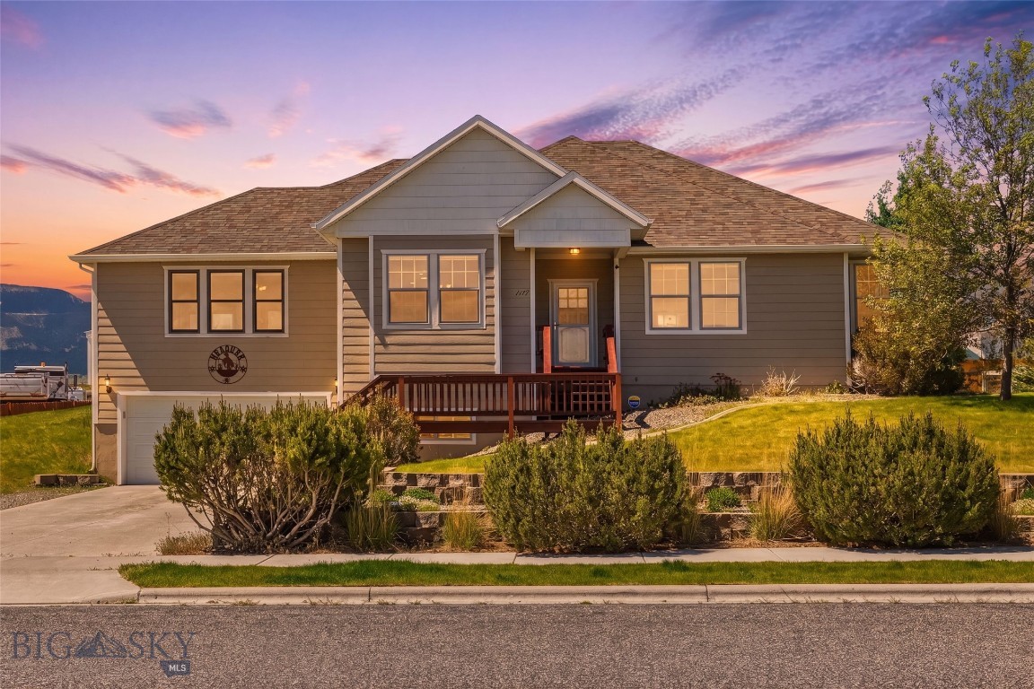 1117 Ridgeview Trail