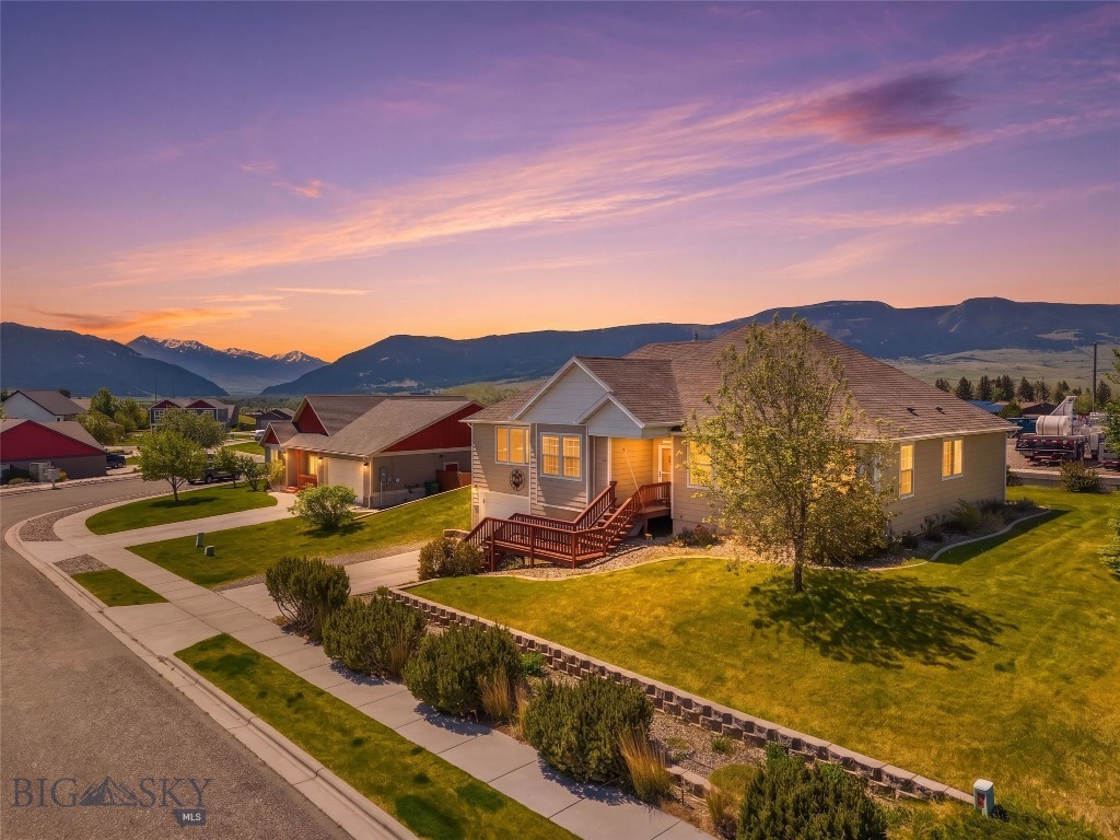 1117 Ridgeview Trail
