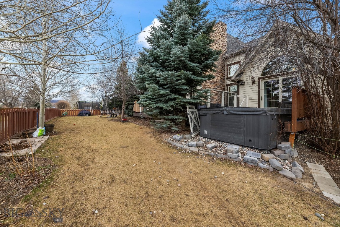 95 W Julie Court
