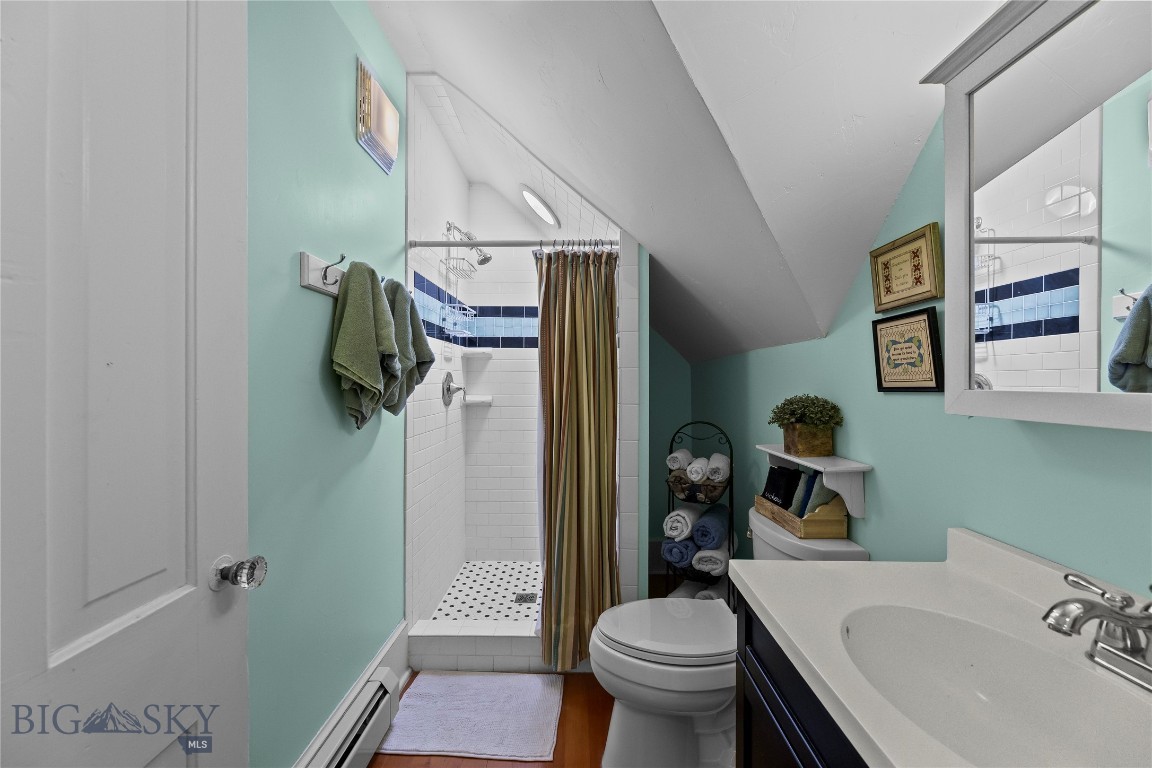 425 N B Street
