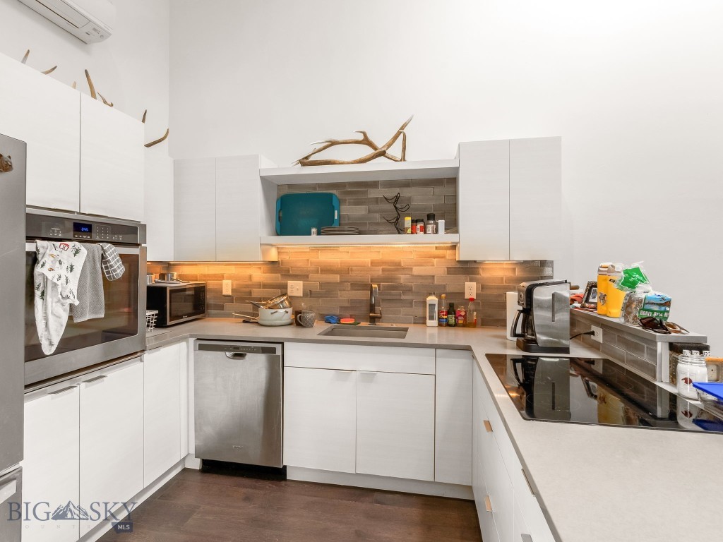 116 N 5th Street N 4