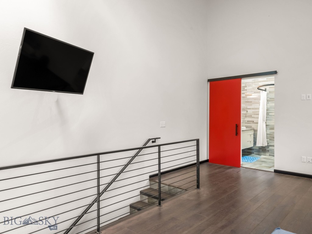 116 N 5th Street N 4