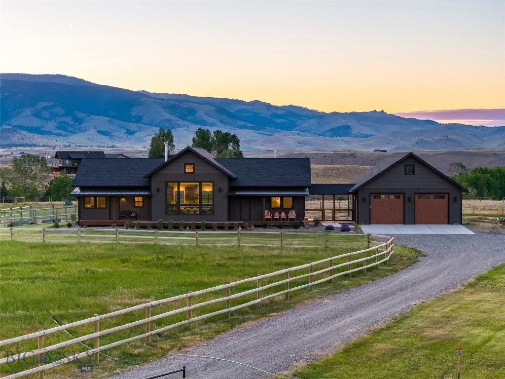 17 Packstring Trail