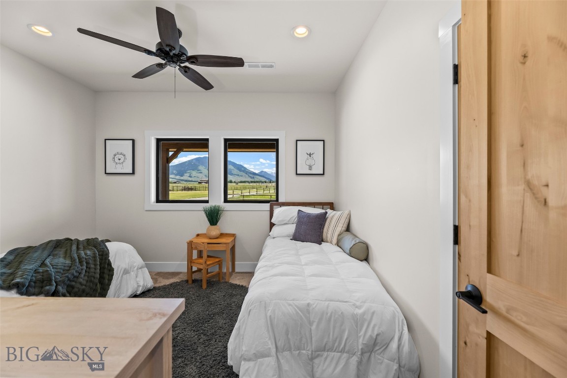 17 Packstring Trail
