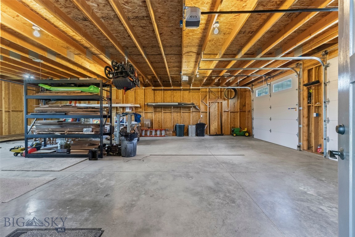 17 Packstring Trail