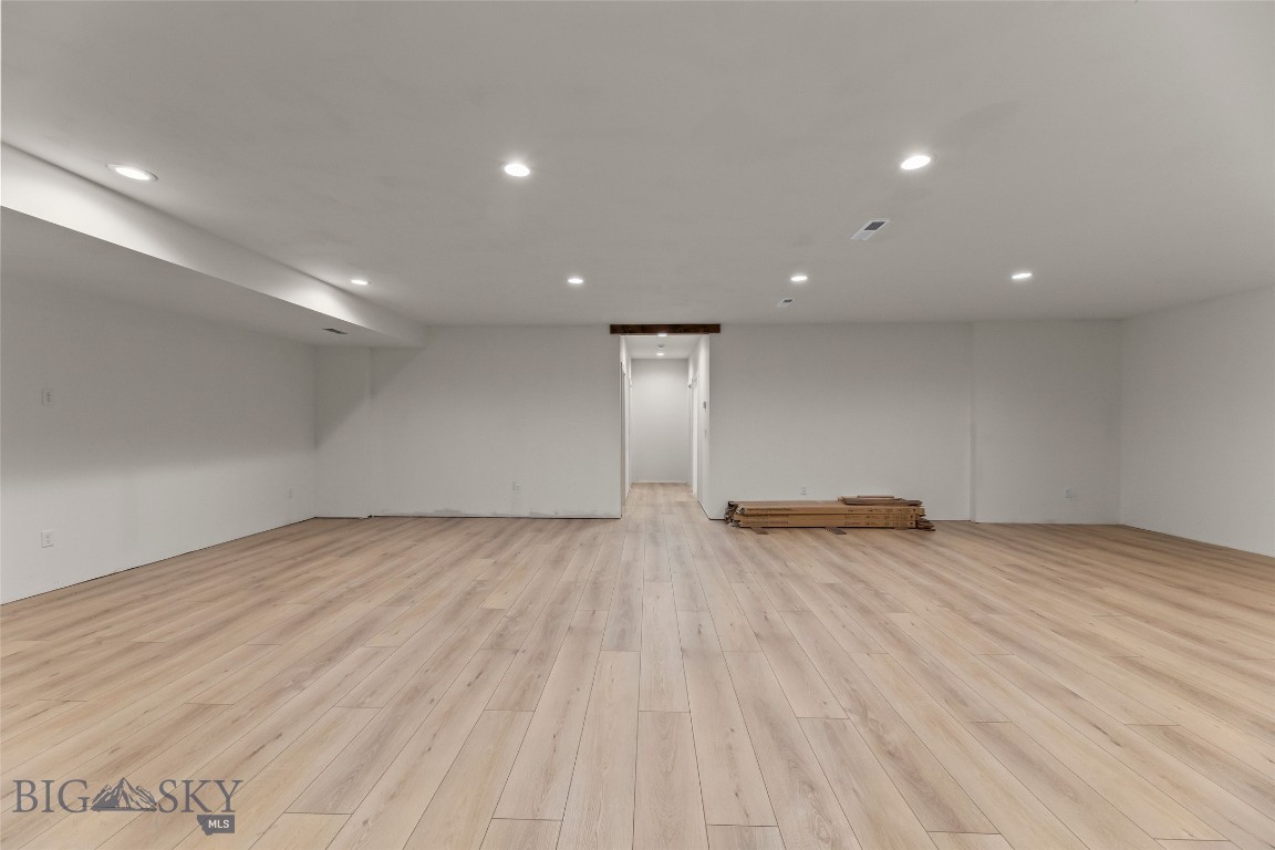 17 Packstring Trail