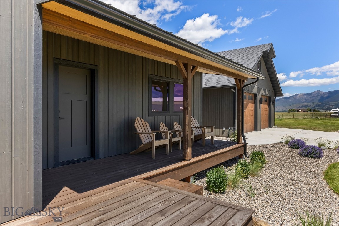 17 Packstring Trail