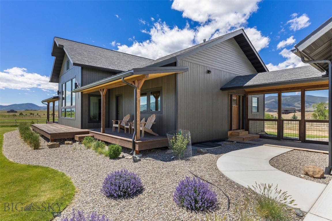 17 Packstring Trail