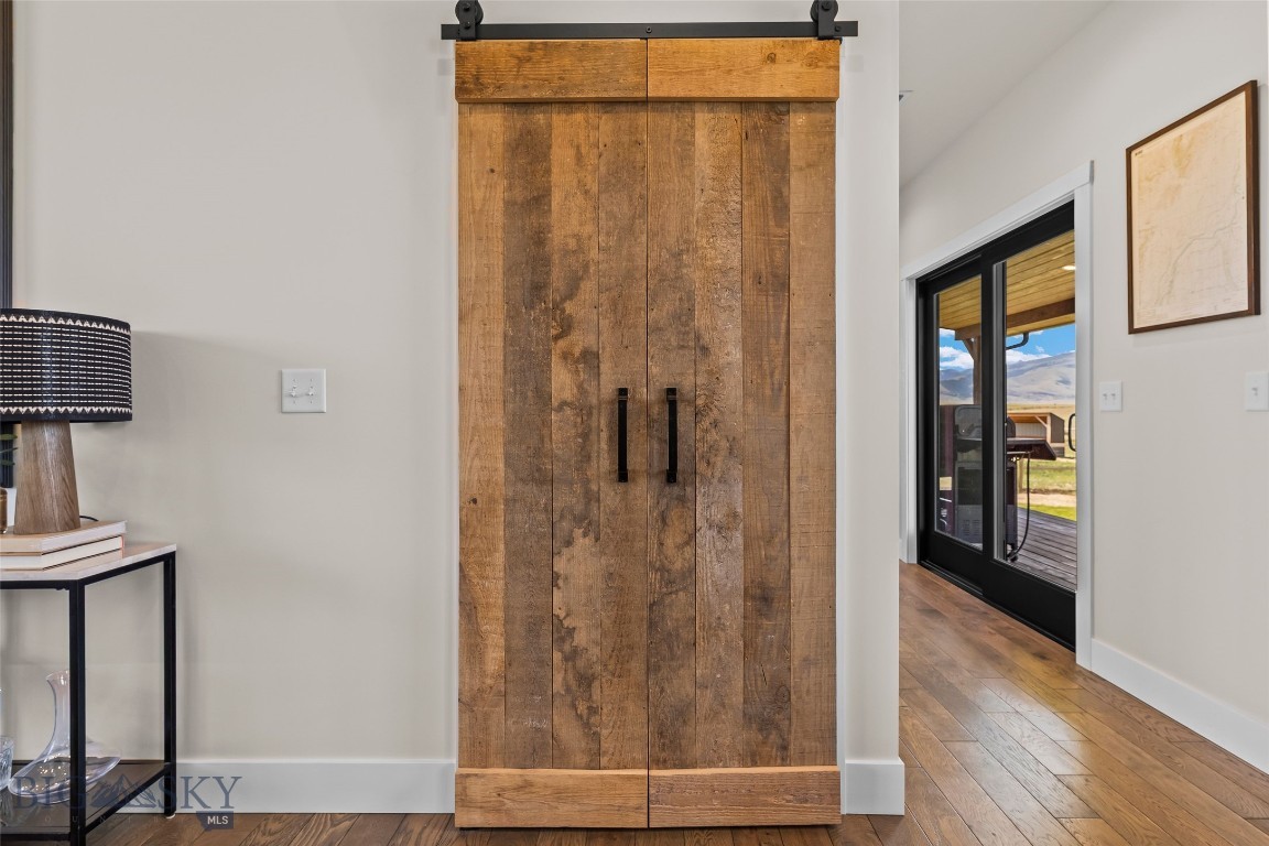 17 Packstring Trail