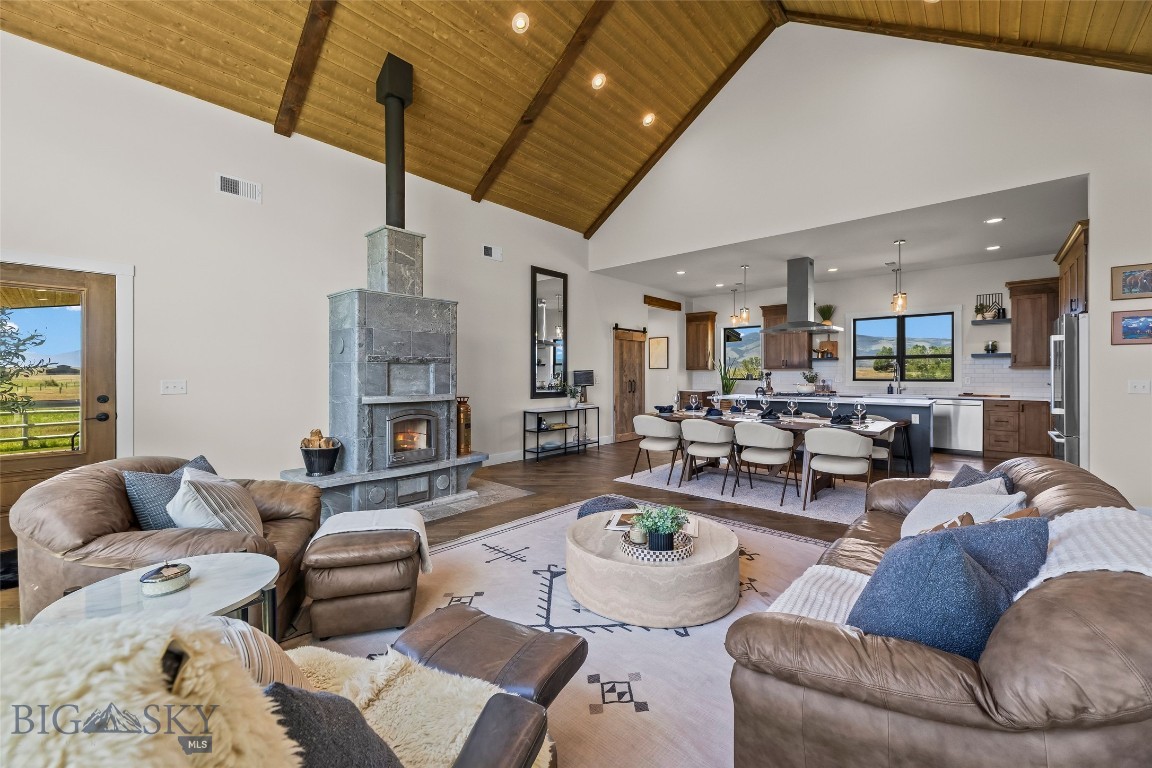 17 Packstring Trail