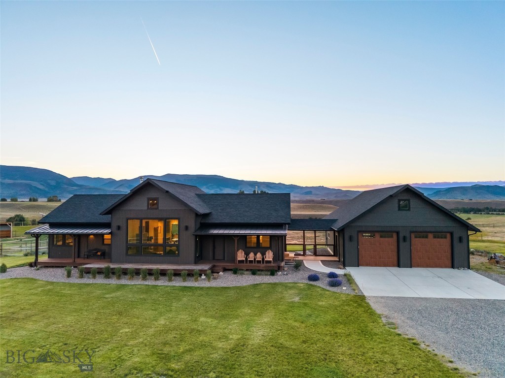 17 Packstring Trail
