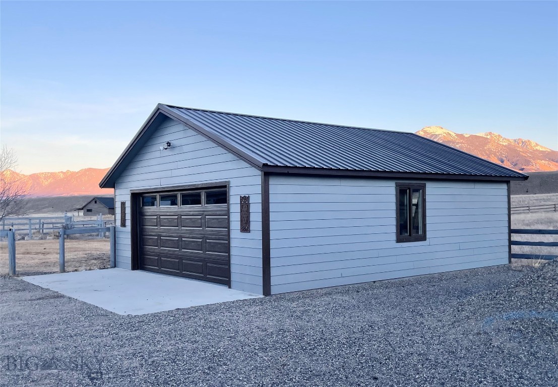 56 Yellowstone Trail