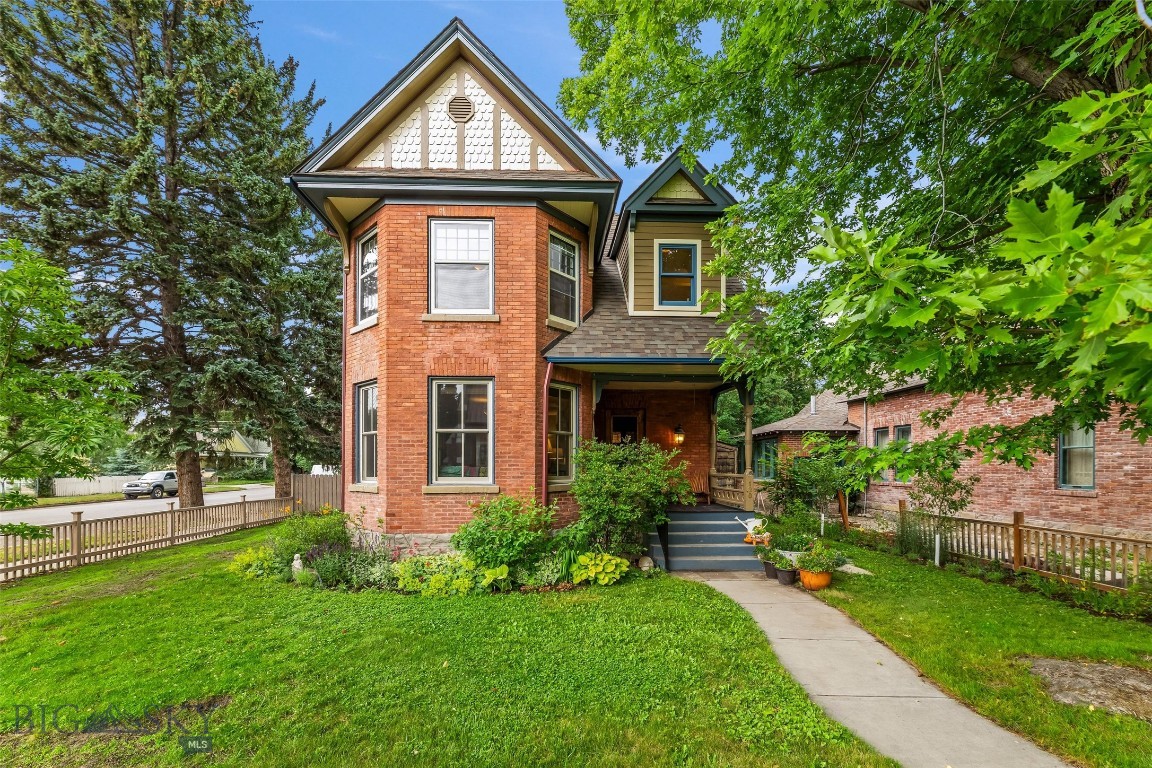 130 S 5th Street