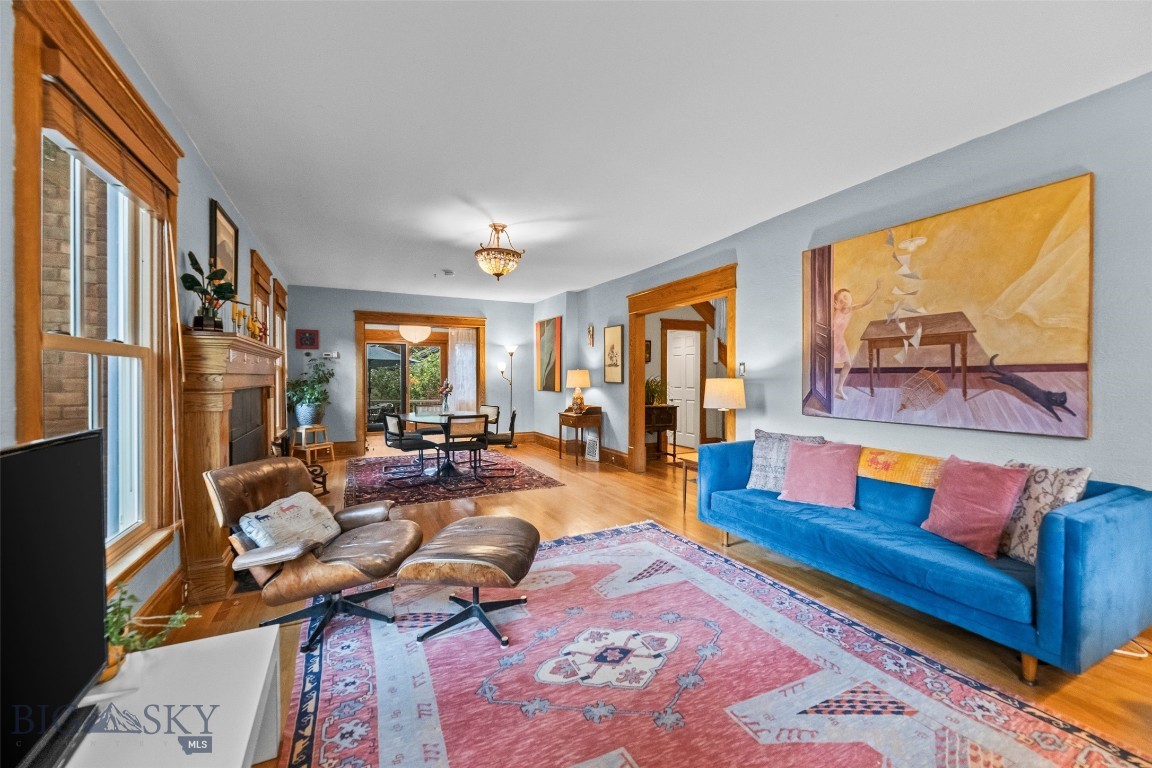 130 S 5th Street