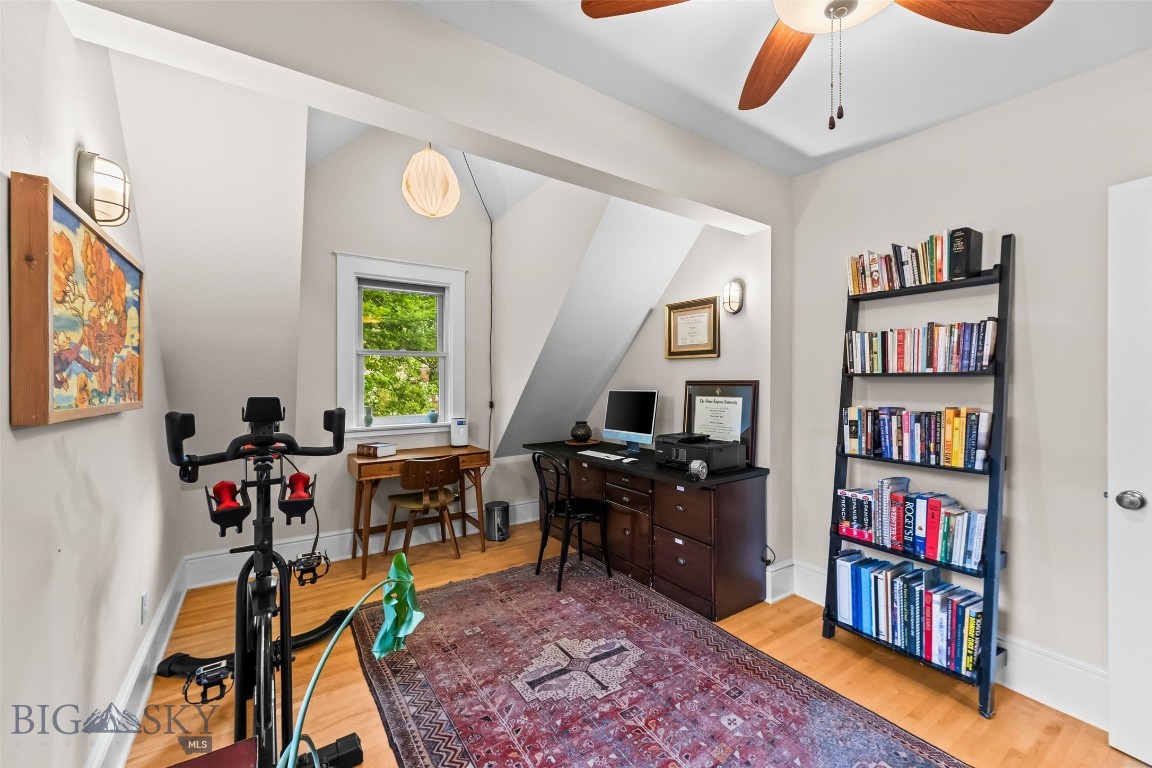 130 S 5th Street