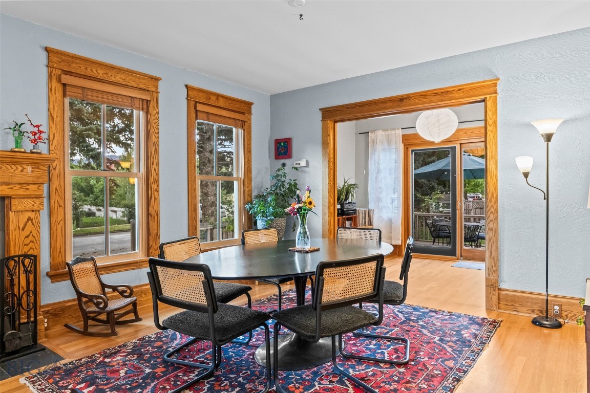 130 S 5th Street