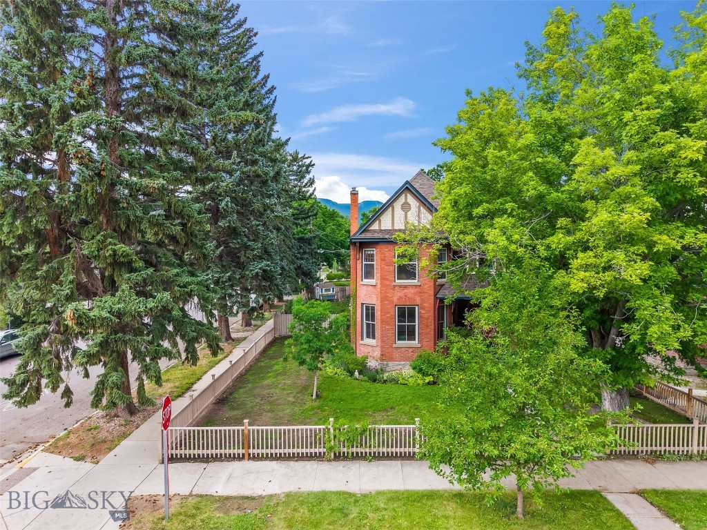 130 S 5th Street