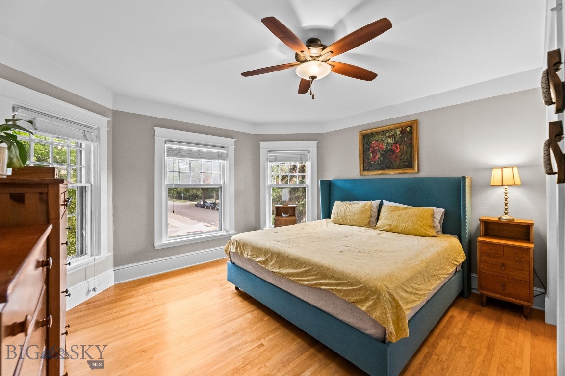 130 S 5th Street