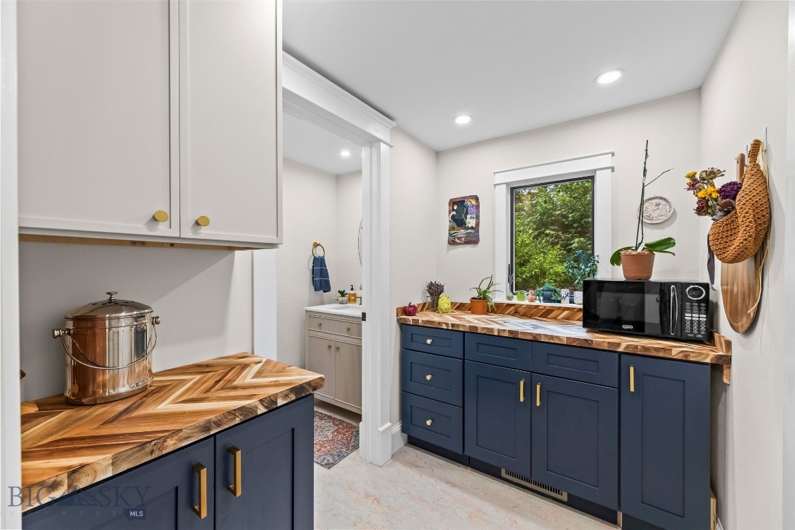 130 S 5th Street