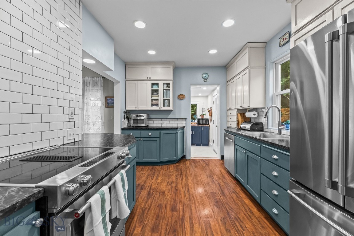 130 S 5th Street