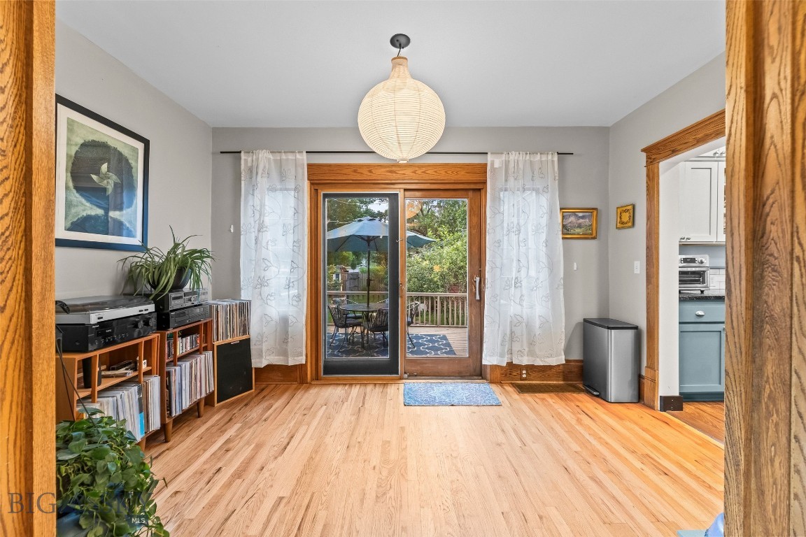 130 S 5th Street