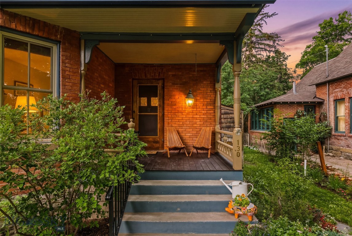 130 S 5th Street