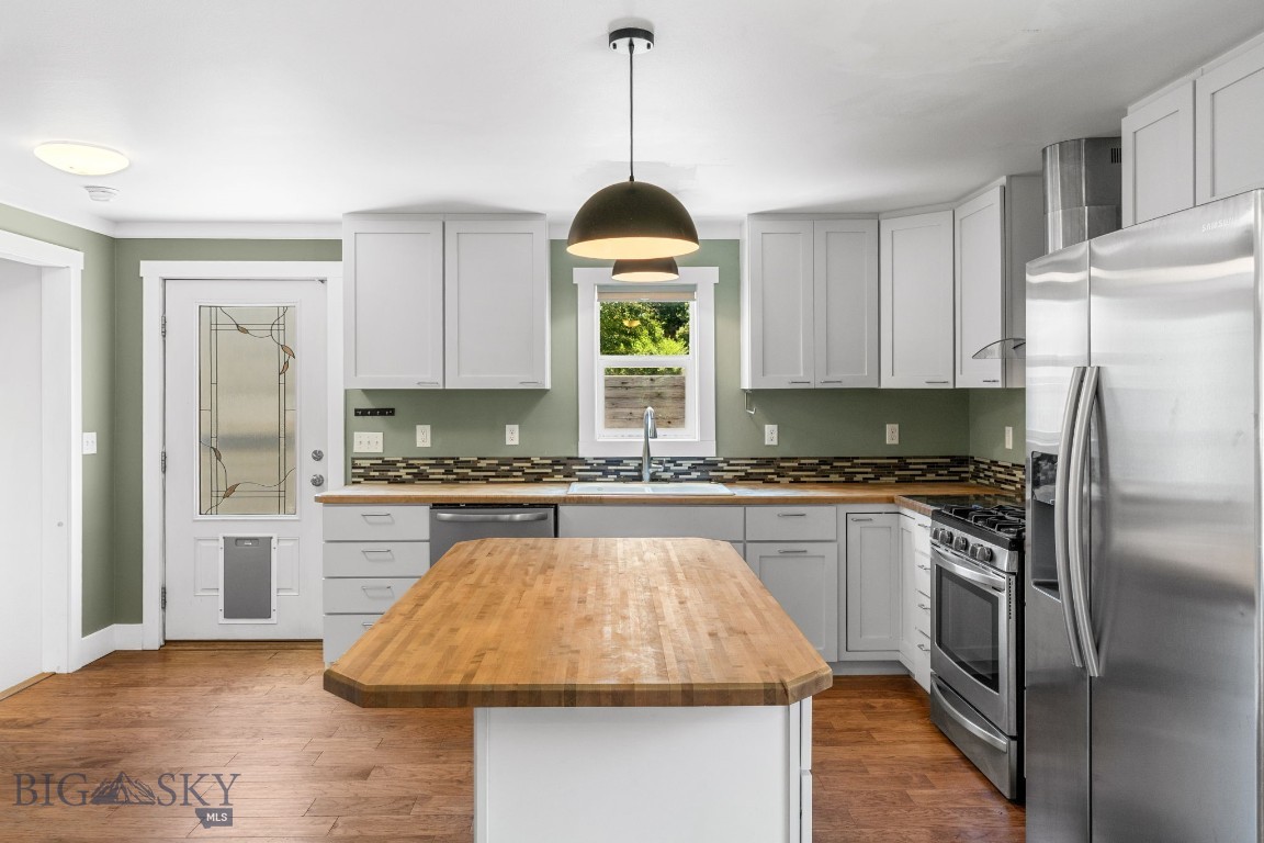 310 S 9th Street